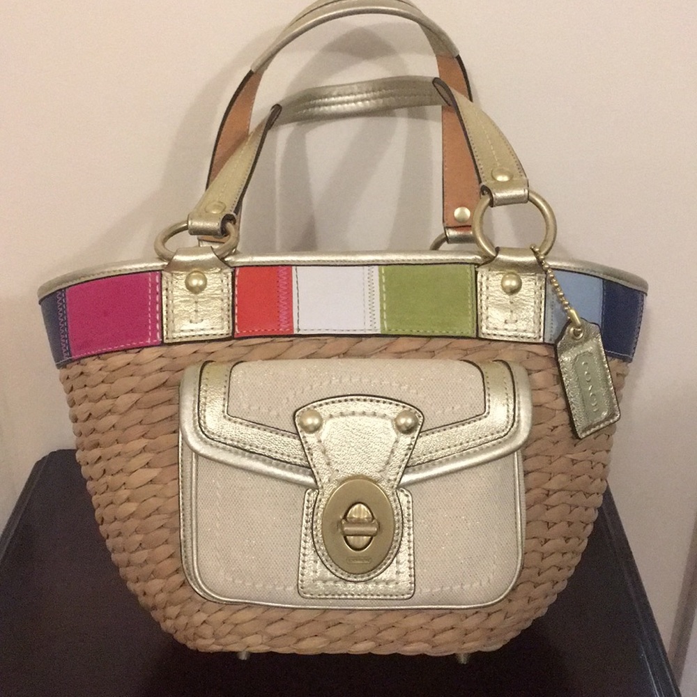 Coach basket style purse
